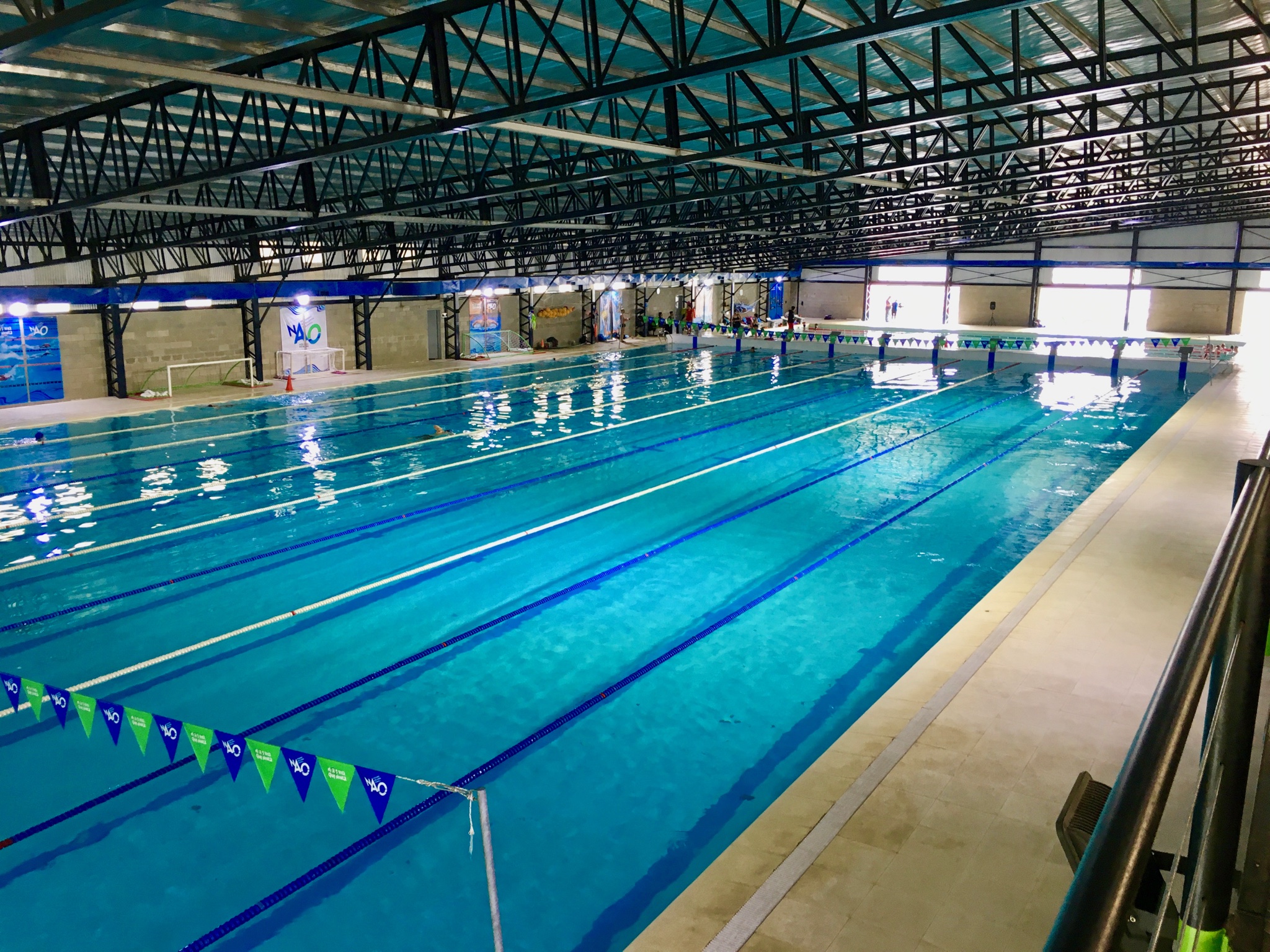 Natatorio Olímpico Avellaneda — piscina de competición internacional 50×25 m